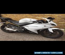 YAMAHA YZF R125 2012 Motorbike White With Private Plate  for Sale