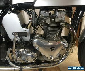 Triton 500    triumph engine, Norton featherbed frame.