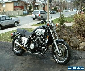 Yamaha: V Max