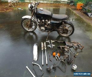 KAWASAKI KZ650 PROJECT BIKE WITH SPARES - 1980 MODEL - ADELAIDE COLLECTION ONLY