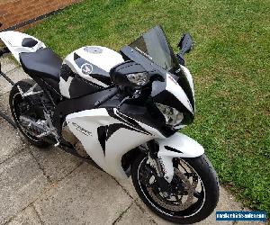 2008 HONDA CBR 1000 RR-8 PEARL WHITE/BLACK Fireblade