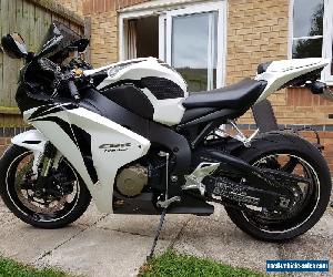 2008 HONDA CBR 1000 RR-8 PEARL WHITE/BLACK Fireblade