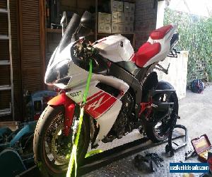 Yamaha R1 2008 - Excellent condition