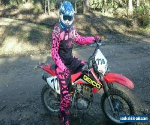 Honda crf150f 2003  plus female bike gear