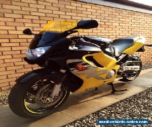 Honda CBR 600 F 2000 Sports Motorcycle - CBR600FY - Yellow Race Style Motorbike