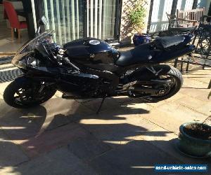 Yamaha R1 (YZF-R1) - Great condition - Black - Serviced and MOT'd 