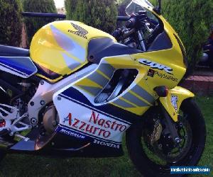 RARE!!!!! Honda Valentino Rossi CBR 600cc replica (UpDated) 