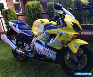 RARE!!!!! Honda Valentino Rossi CBR 600cc replica (UpDated) 