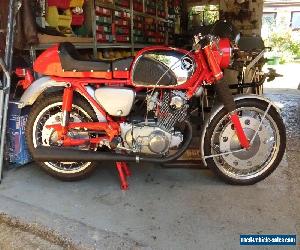 HONDA CB 72 MOTORCYCLE 1963