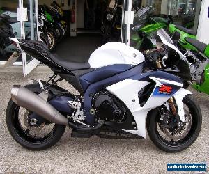 2010 SUZUKI GSXR 1000 L0  "JUST 1,084 MILES"