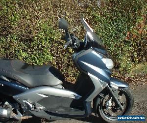 Yamaha YP125 X-Max SCOOTER