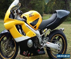 2000 Honda CBR