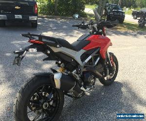 2013 Ducati Hypermotard