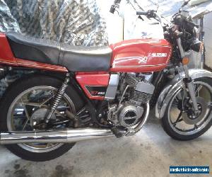 SUZUKI X7 GT250