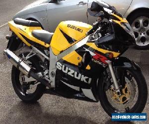 Suzuki GSXR K1 600cc