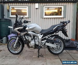 2004 YAMAHA FZ6 FAZER SILVER LOW MILAGE GREAT CONDITION