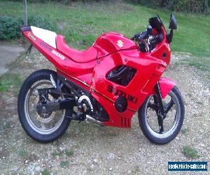 Suzuki GSX600F/GSXR750L Slingshot Sleeper Project!