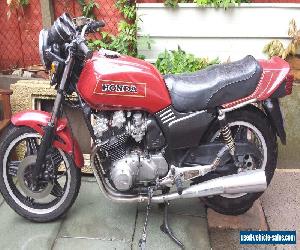 1982 HONDA CB750 DOUBLE OVERHEAD CAM  RED