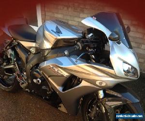 CBR1000rr