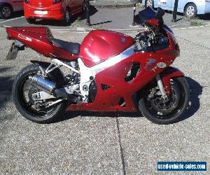 suzuki gsxr 600 k1