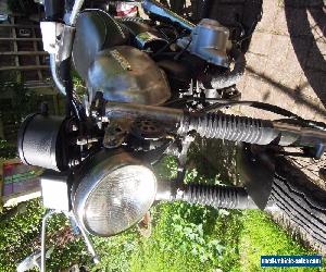 Honda CD200 CD 200 cafe racer / brat racer/brat Benly