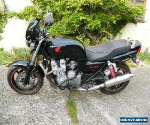 HONDA CB750 STARTS RUNS VERY NICE NEEDS A TIDY UP UNUSED FOR 18 MONTHS V NICE