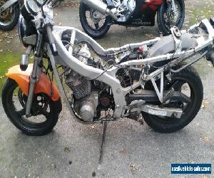 Suzuki GS500 Breaking, Spares