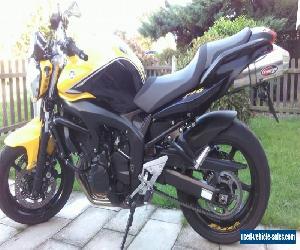 Yamaha fz6 S2 2009 full SERVICE HISTORY !!!  ONLY 11K