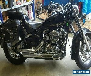 Yamaha V Star 650cc cruiser