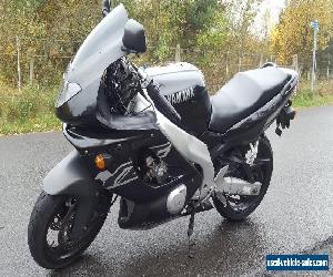 YAMAHA YZF 600R THUNDERCAT (Y 2001)