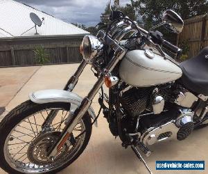 2005 Harley Davisdon Softail Deuce 1450 fuel injected 25000kms