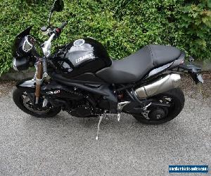 2012 Triumph Speed Triple LOW MILEAGE BIKE IN EXCELLENT CONDITION