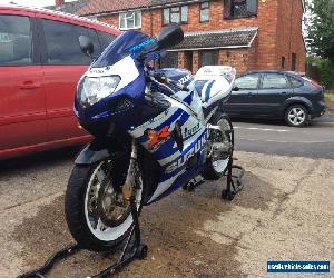 Suzuki GSXR 750 K2 - **6k miles**