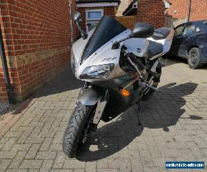 YAMAHA R1 2003    Black & Silver