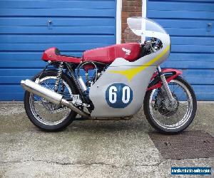 Honda 350 k4 Classsic Racer