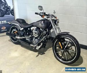 HARLEY-DAVIDSON FXSB SOFTAIL BREAKOUT