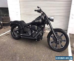 2009 Harley Davidson Custom Softail with 7500kms Inverted Front End Night Train 