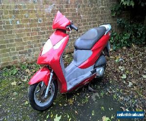 HONDA DYLAN SES 125 FOR SPARES OR REPAIR, RUNNER V5 + KEY moped scooter for Sale