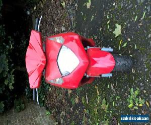 HONDA DYLAN SES 125 FOR SPARES OR REPAIR, RUNNER V5 + KEY moped scooter