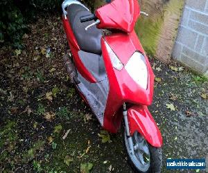 HONDA DYLAN SES 125 FOR SPARES OR REPAIR, RUNNER V5 + KEY moped scooter