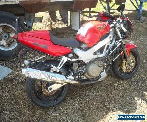 HONDA 1000cc VT1000F FireStorm RED 2006