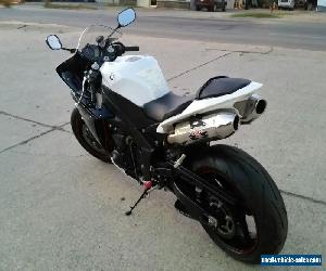 2011 Yamaha R1 1000