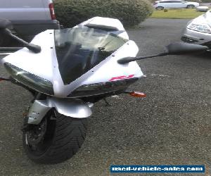 2004 YAMAHA YZF-R1 SILVER