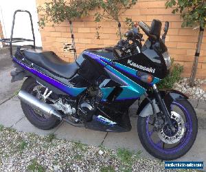 250cc Kawasaki Motorcycle GPX250R & gearsack - great commuter/ learner bike