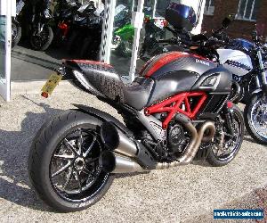 2014 DUCATI DIAVEL CARBON RED EDITION ABS 