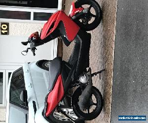 2006 YAMAHA YQ 50 AEROX RED