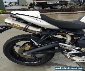 TRIUMPH DAYTONA 675 11/2007 MODEL 30096KMS EXTRAS - PROJECT MAKE AN OFFER