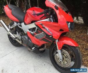 HONDA vtr 1000.....07 / 2002 ...PERFECT TRACK BIKE. LOW KS 