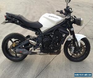 TRIUMPH STREET TRIPLE 675R 2011- SPEED TRIPLE 1050 PROJECT MAKE AN OFFER