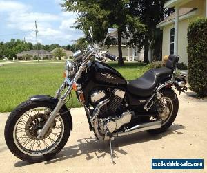 2005 Suzuki Boulevard